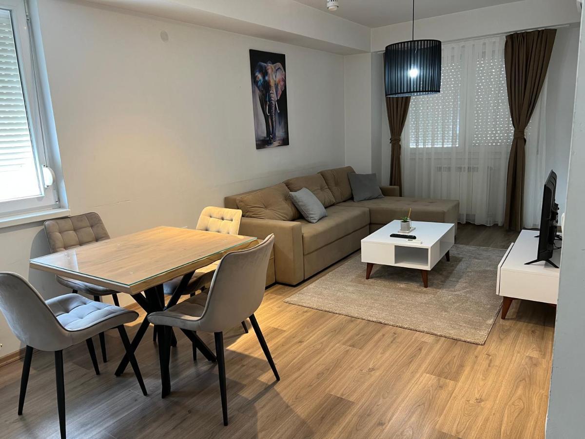 Skopje Apartments Near Central Bus Station Jk Apartments Exterior photo